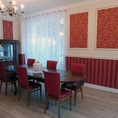 Logis Veles Bed & Breakfast *