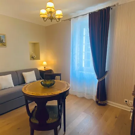 Logis Veles Bed & Breakfast *