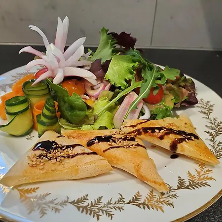 Couette-café Logis Vélès Aubin (Aveyron)