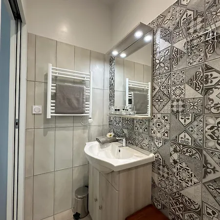 Frühstückspension Logis Veles 4*