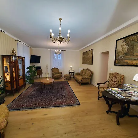 Logis Veles Frühstückspension