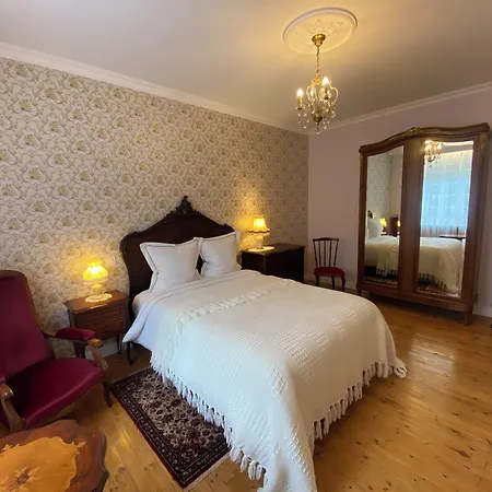 Logis Veles 4* Aubin (Aveyron)