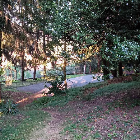 Nocleg ze śniadaniem Logis Veles Aubin (Aveyron)
