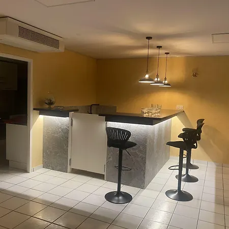 Logis Veles Bed & Breakfast